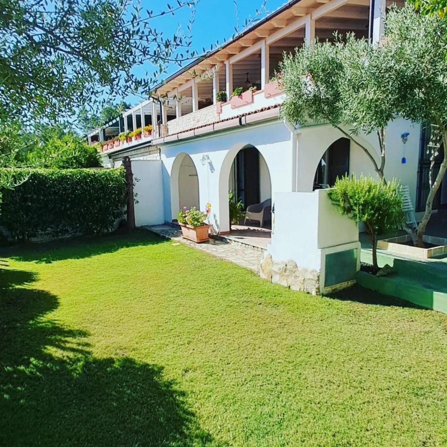 Villa Eden Rock Sea View Domus De Maria Exterior foto